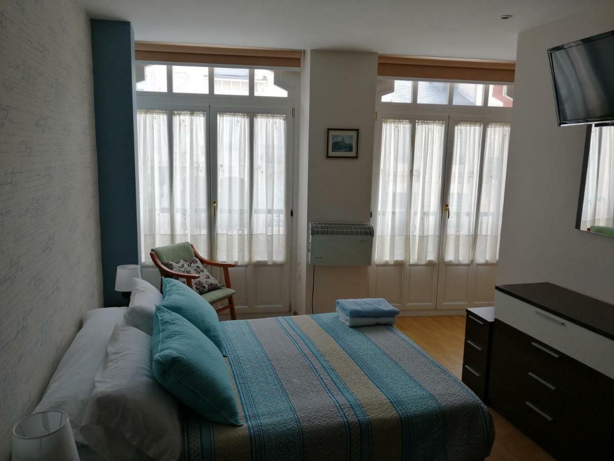 Apartamentos San Roque Ribadeo Buitenkant foto